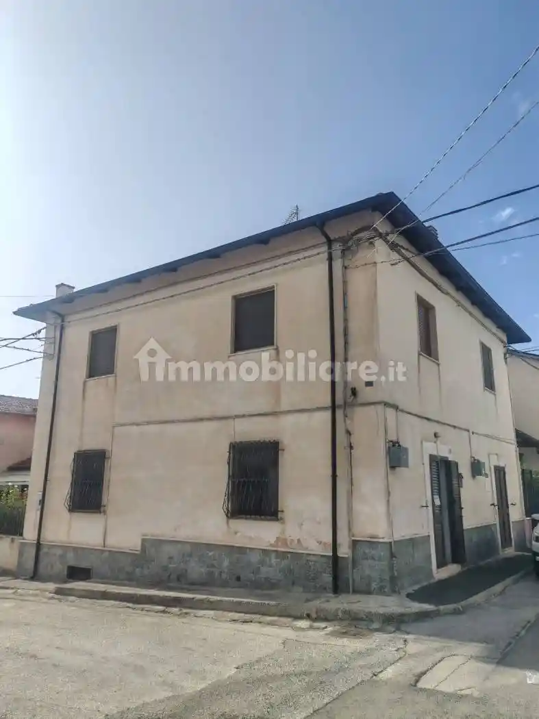Villa in vendita a Pescina