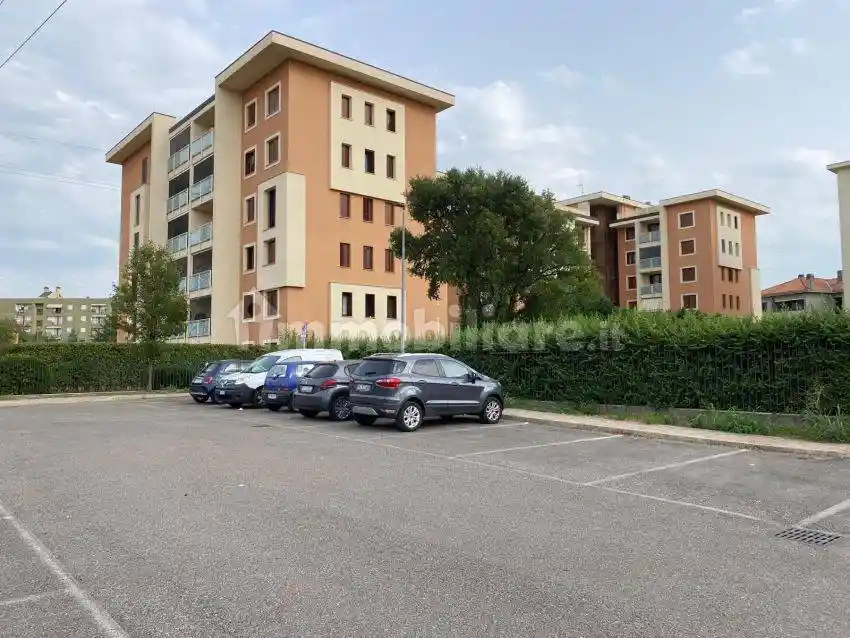 Appartamento in vendita a Brugherio