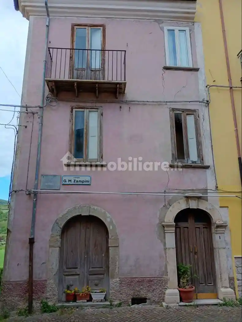 Casa indipendente in vendita a Frosolone