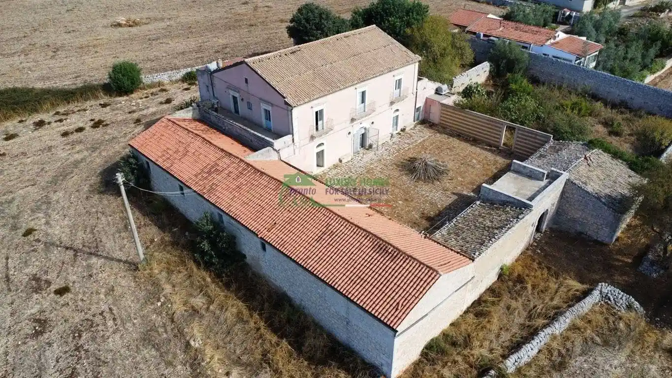 Villa in vendita a Ragusa