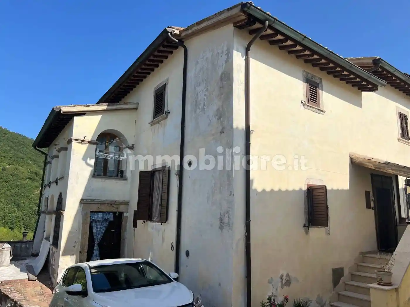 Appartamento in vendita a Sellano