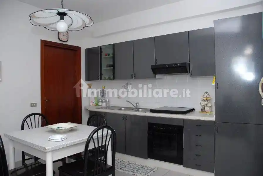 Appartamento in vendita a Santa Teresa di Riva