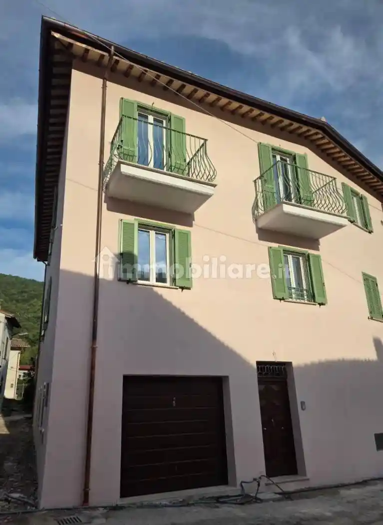 Casa indipendente in vendita a Visso
