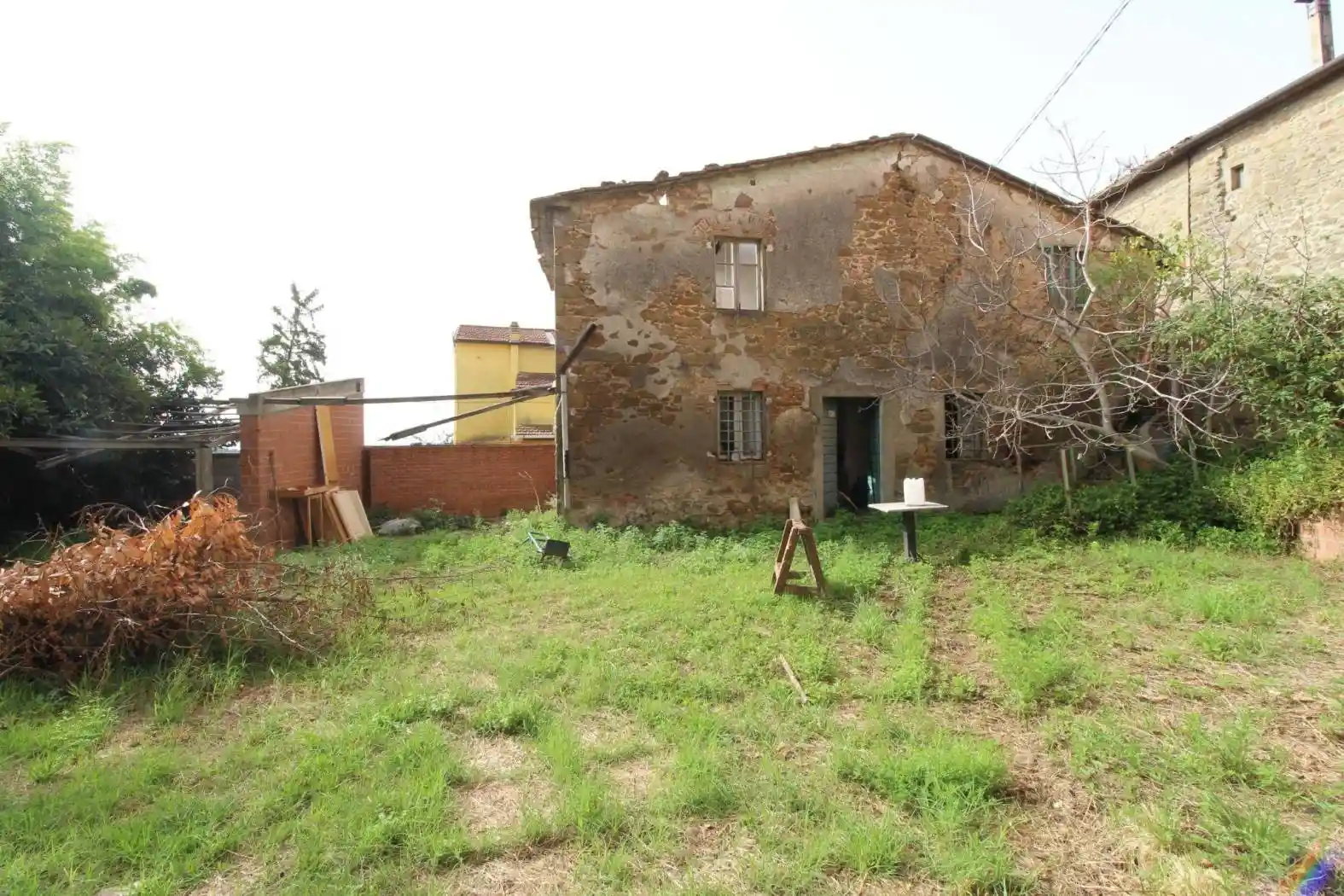 Casa indipendente in vendita a Lamporecchio