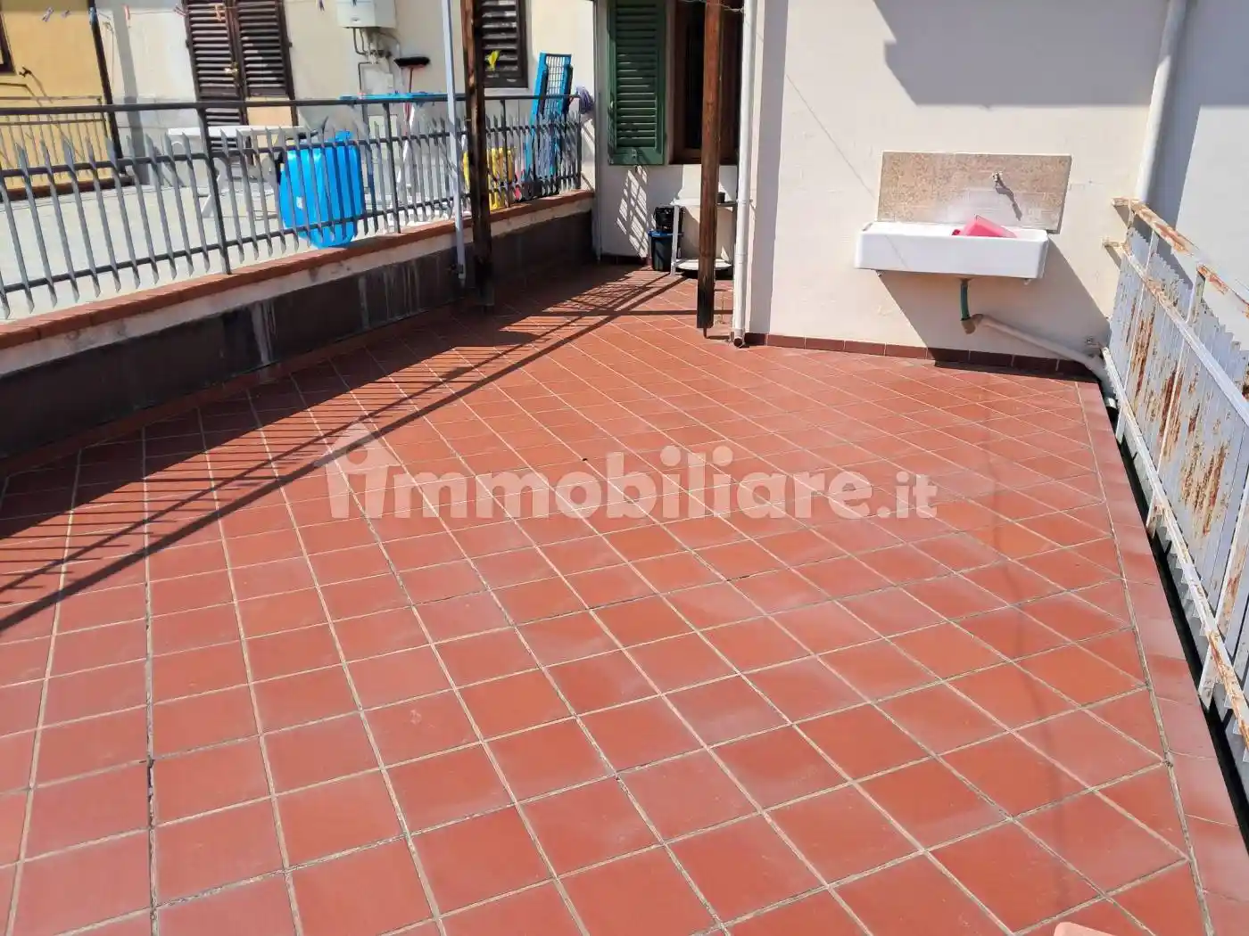 Casa indipendente in vendita a Prato