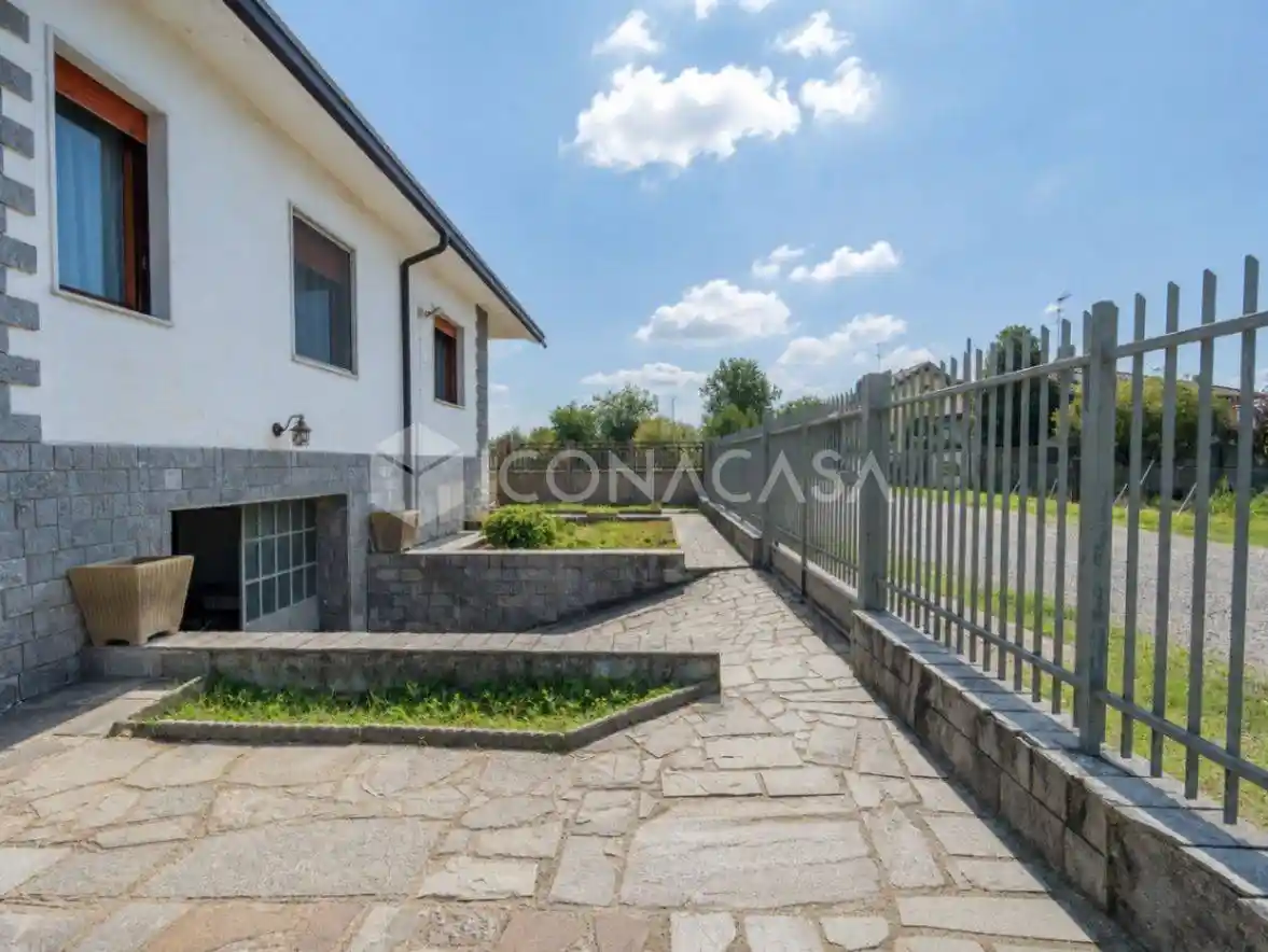 Villa in vendita a Nerviano