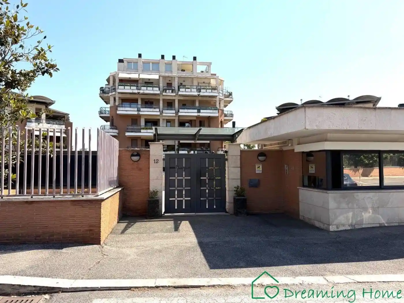 Appartamento in vendita a Roma
