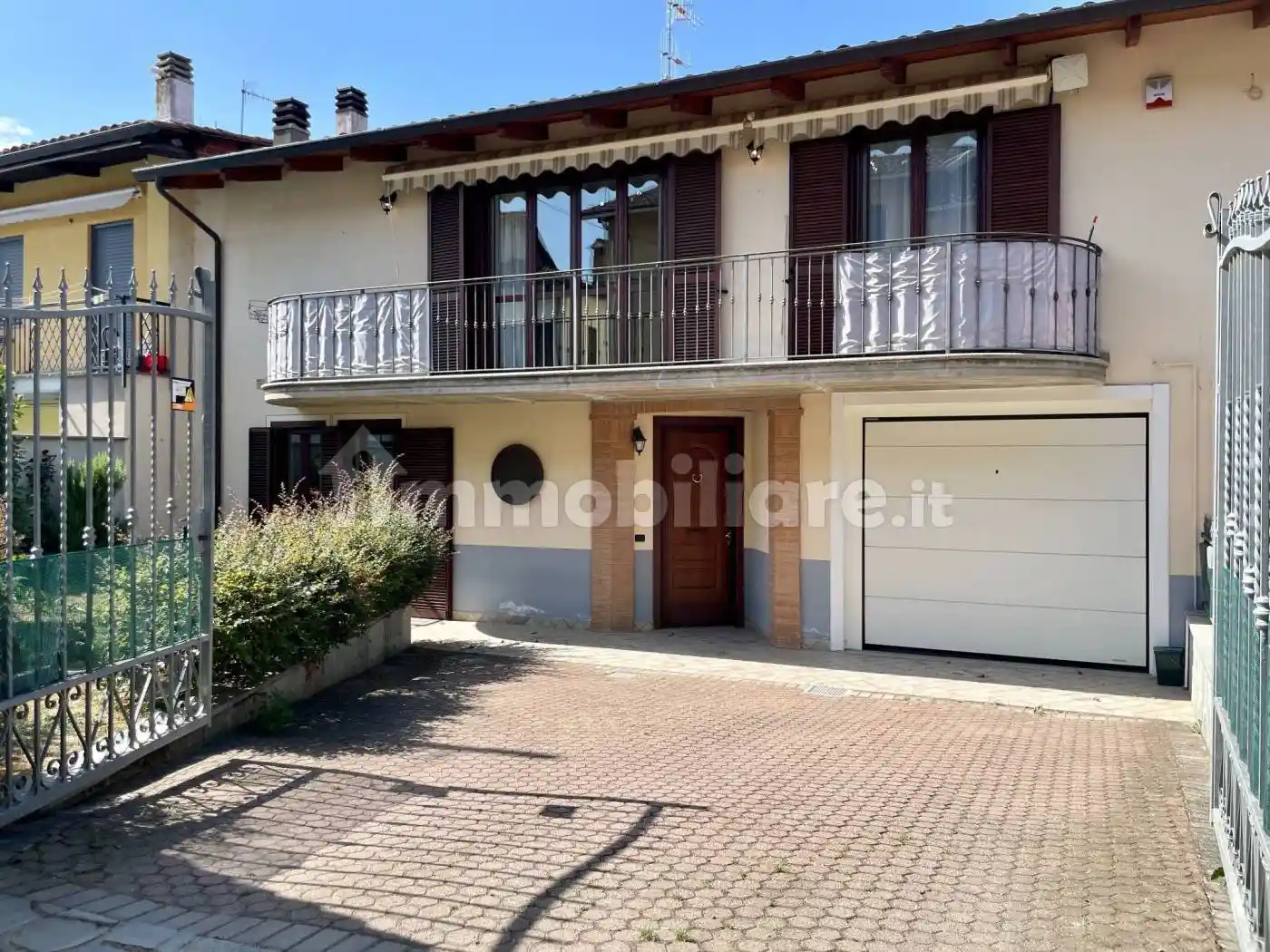 Villetta a schiera in affitto a Romano Canavese
