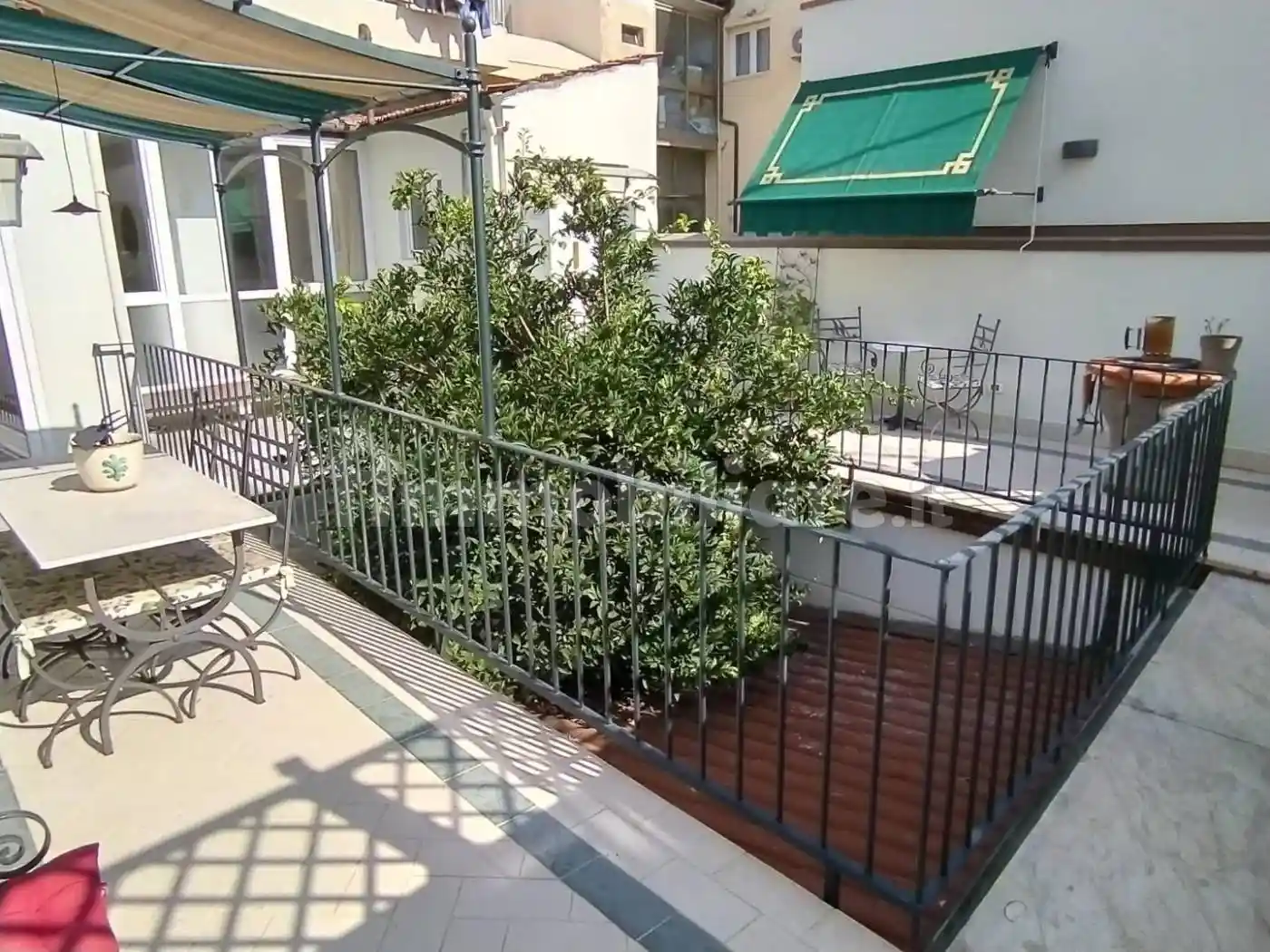Appartamento in vendita a Viareggio