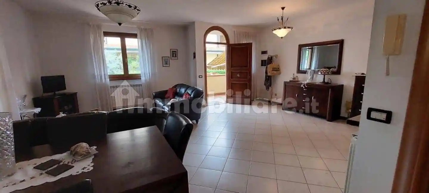 Villa in vendita a Viareggio