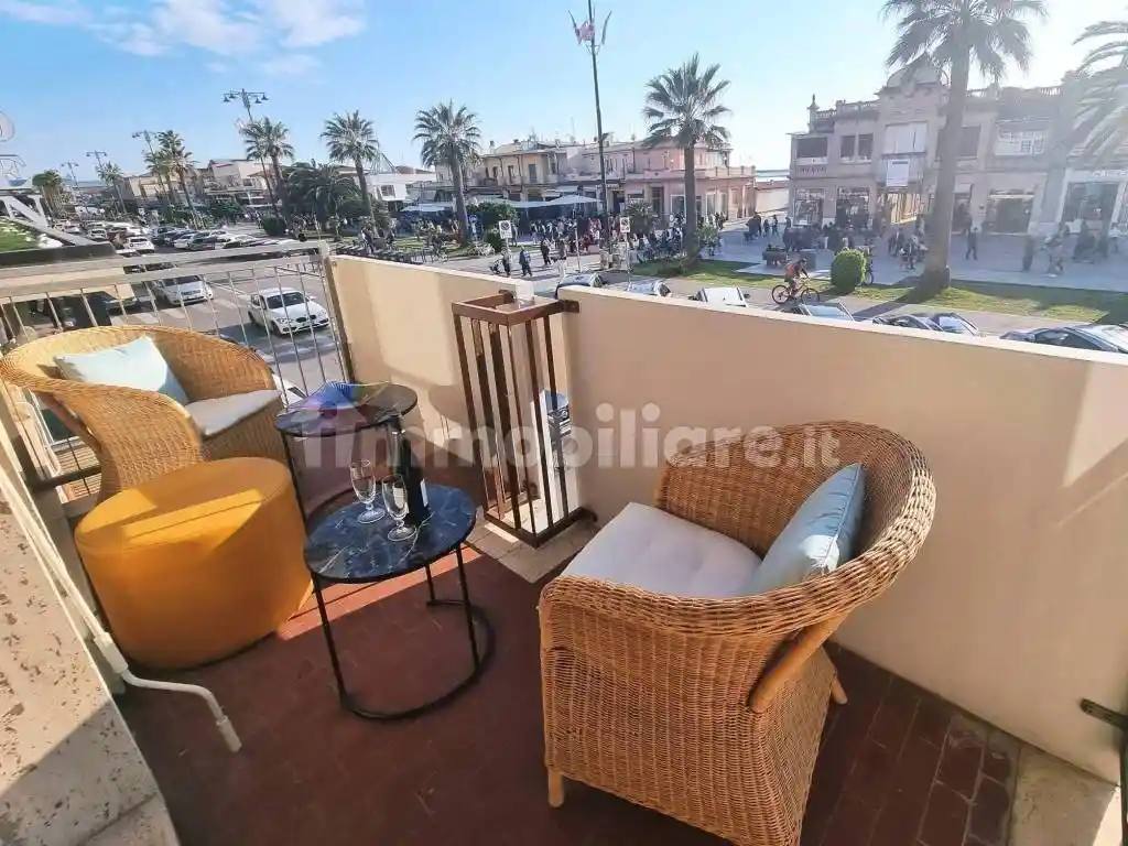 Appartamento in vendita a Viareggio