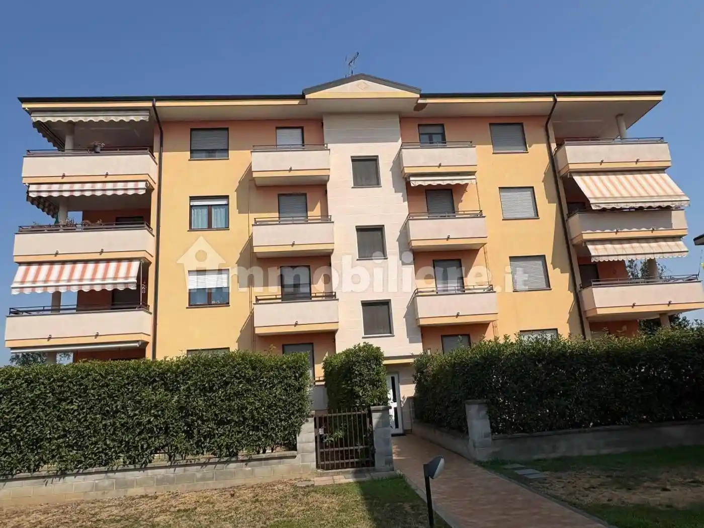 Appartamento in vendita a Romentino