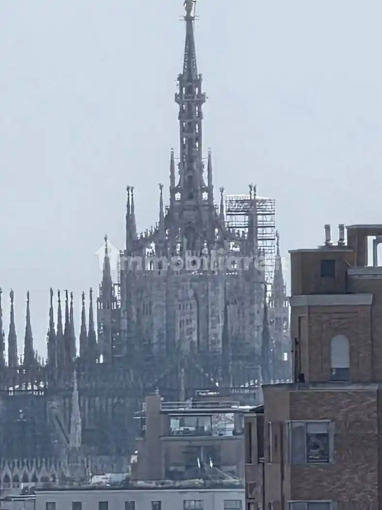 Palazzo - Edificio in vendita a Milano