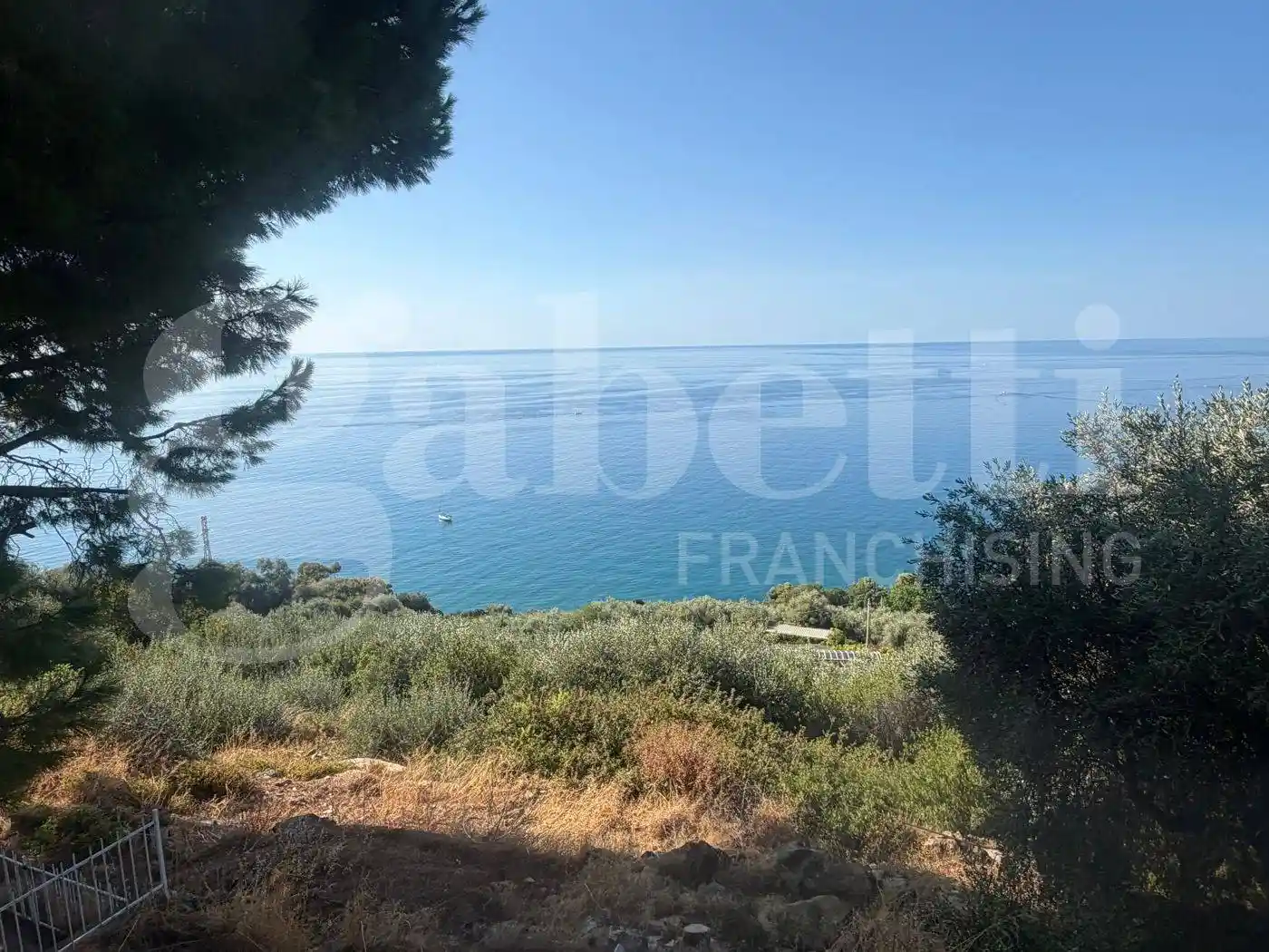 Appartamento in vendita a Cipressa