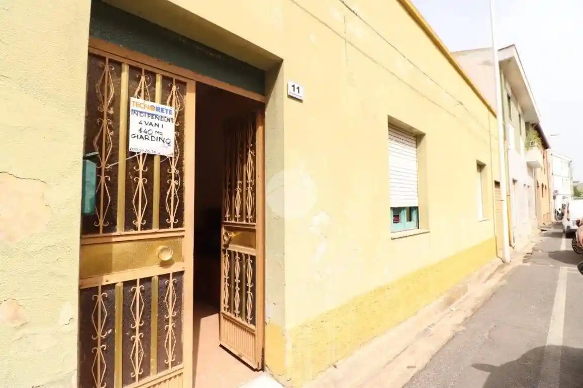 Casa indipendente in vendita a Cagliari
