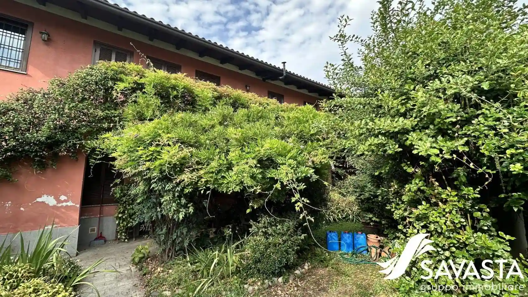 Villa - foto 2