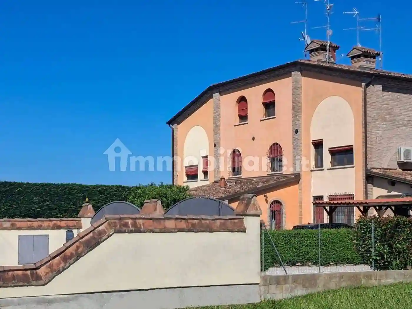 Villa - foto 2