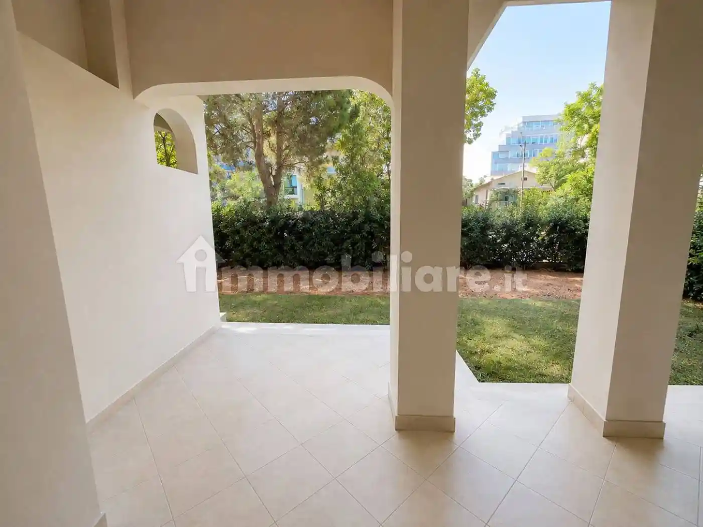 Appartamento in vendita a Falconara Marittima