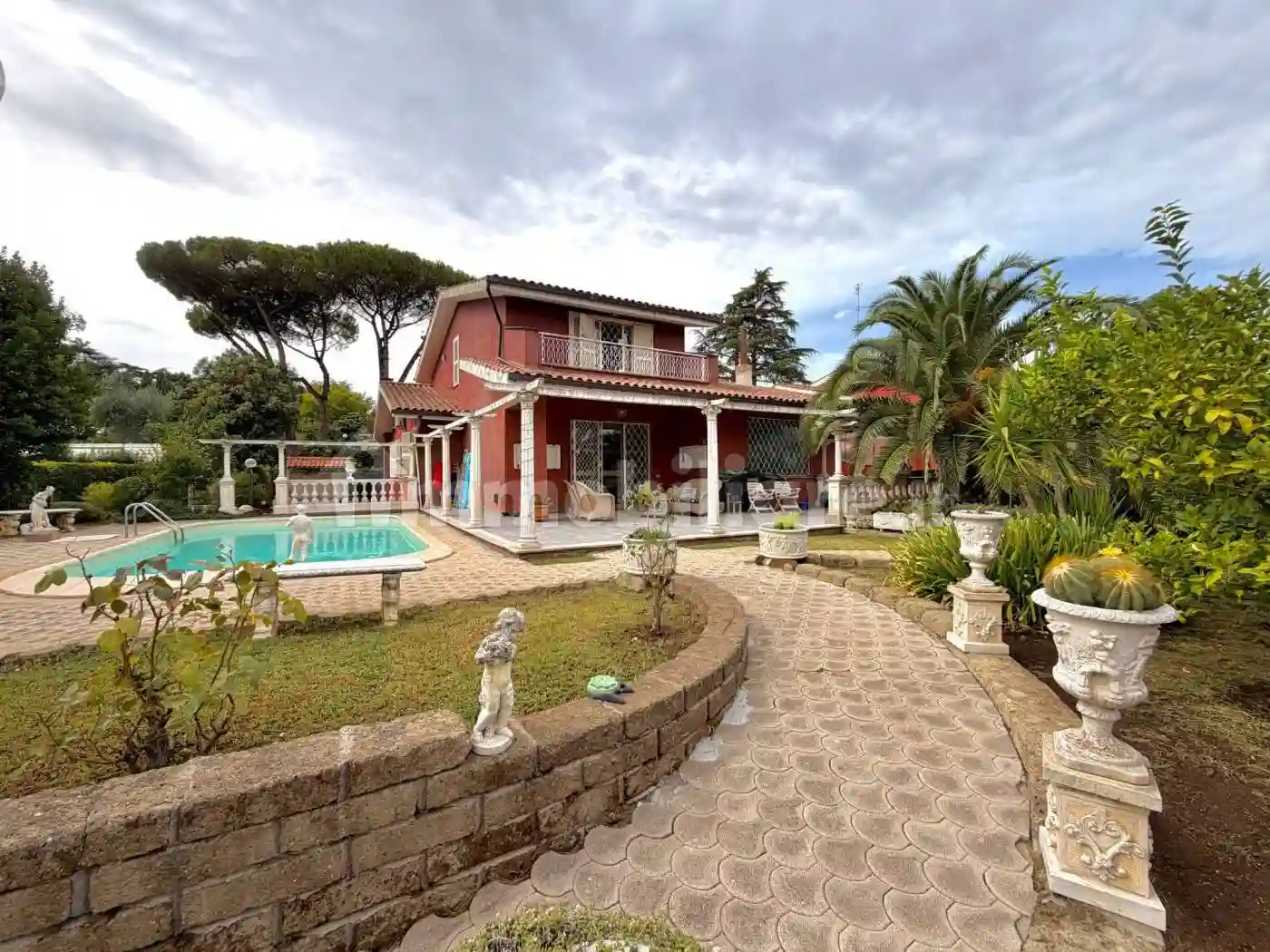 Villa - foto 2