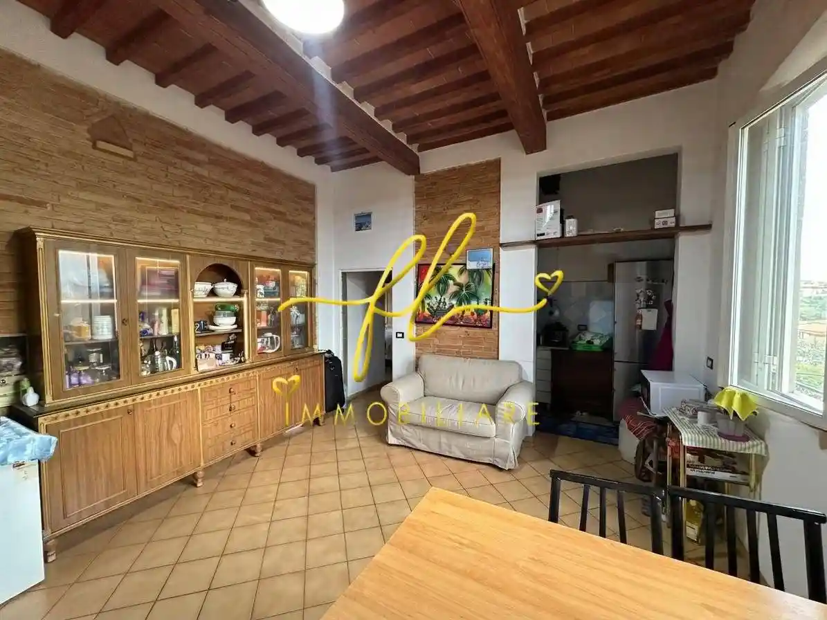 Appartamento in vendita a Livorno