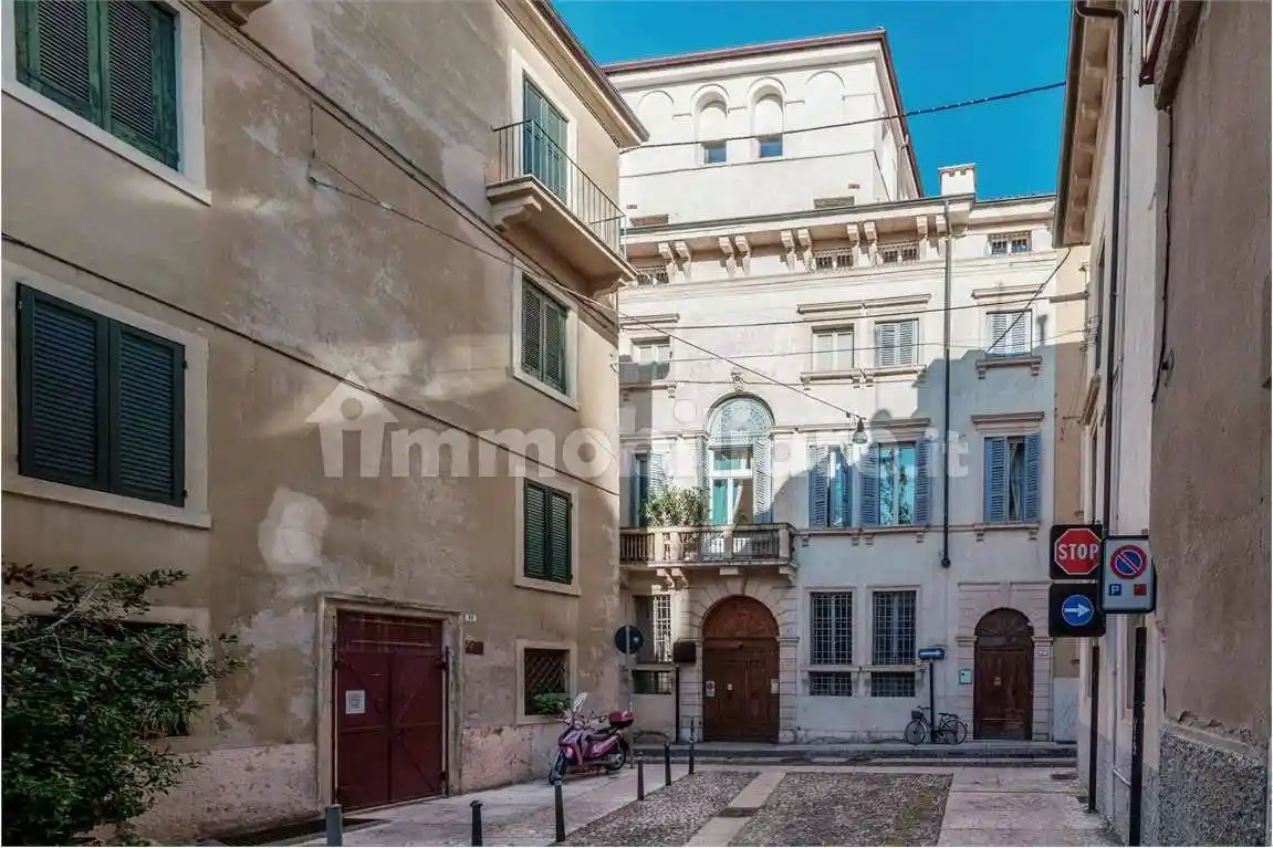 Appartamento in vendita a Verona