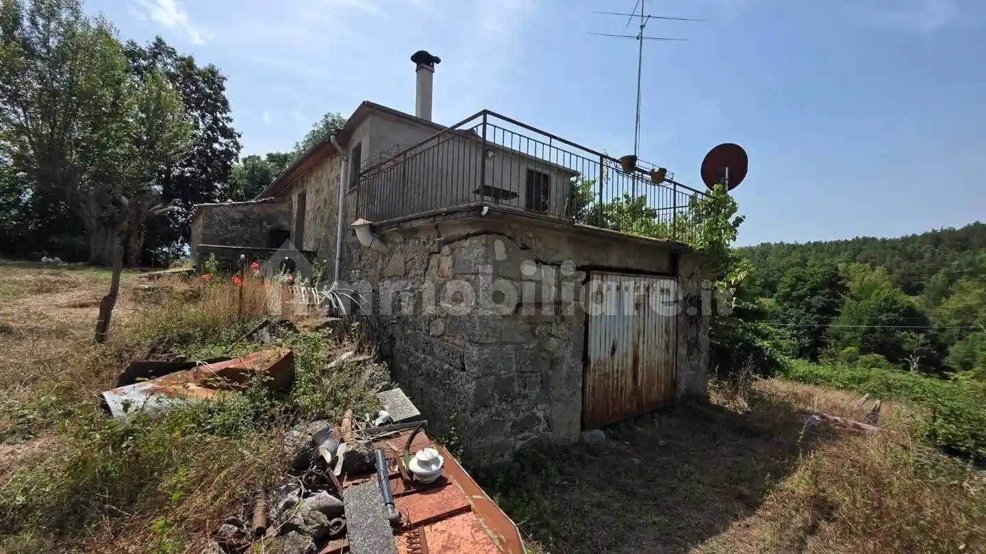 Rustico - Casale in vendita a Santa Fiora