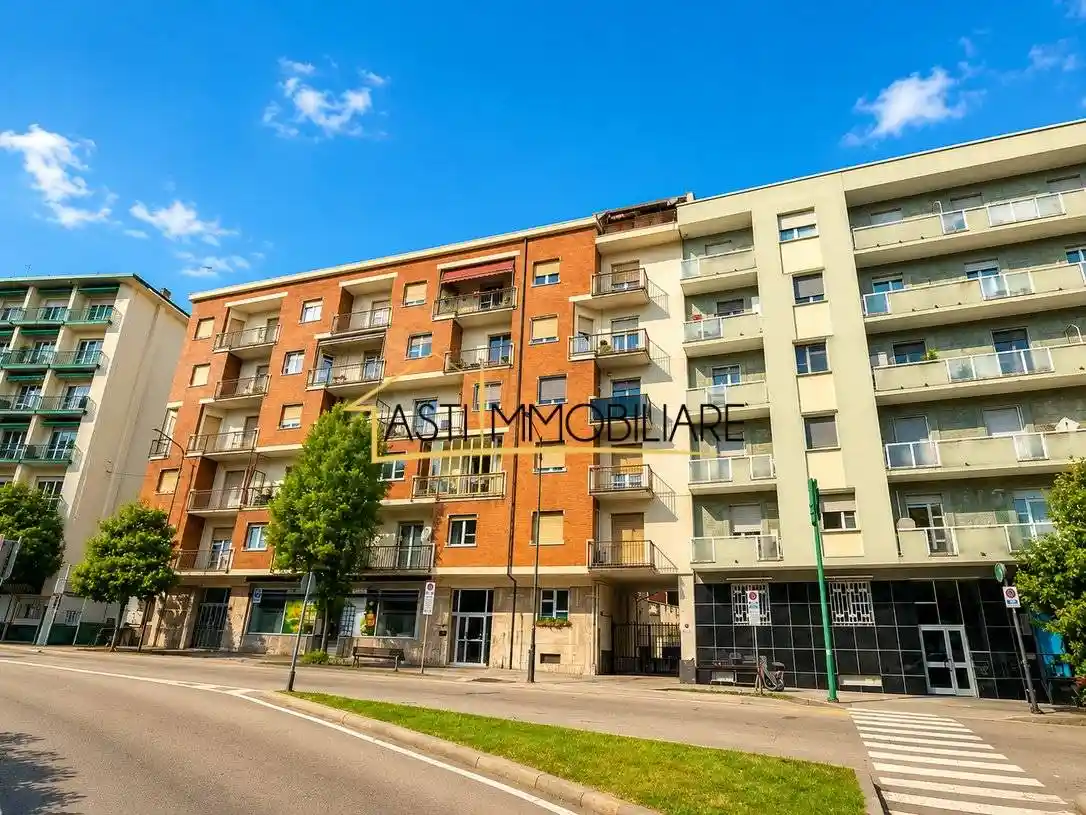 Appartamento in vendita a Asti