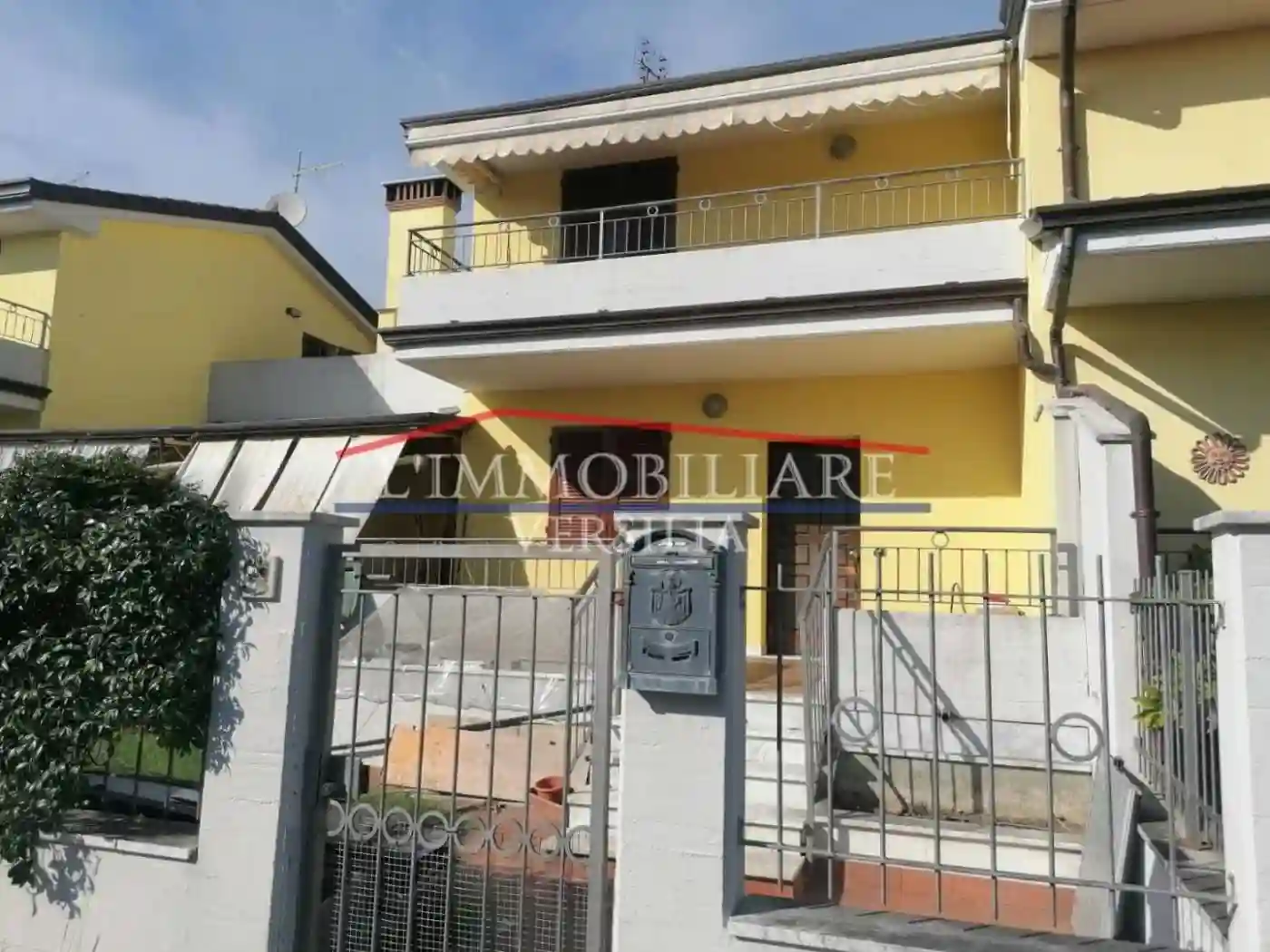 Villetta a schiera - foto 2