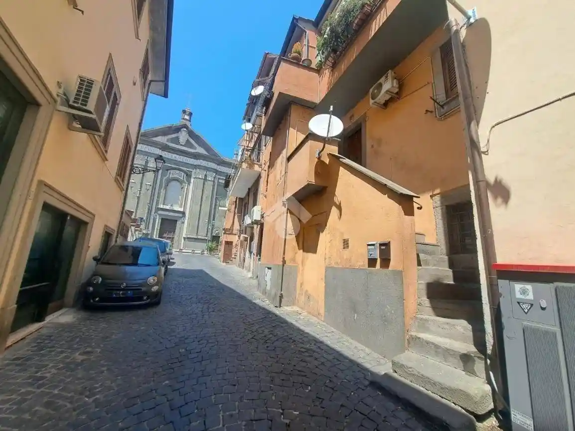 Appartamento in vendita a Albano Laziale