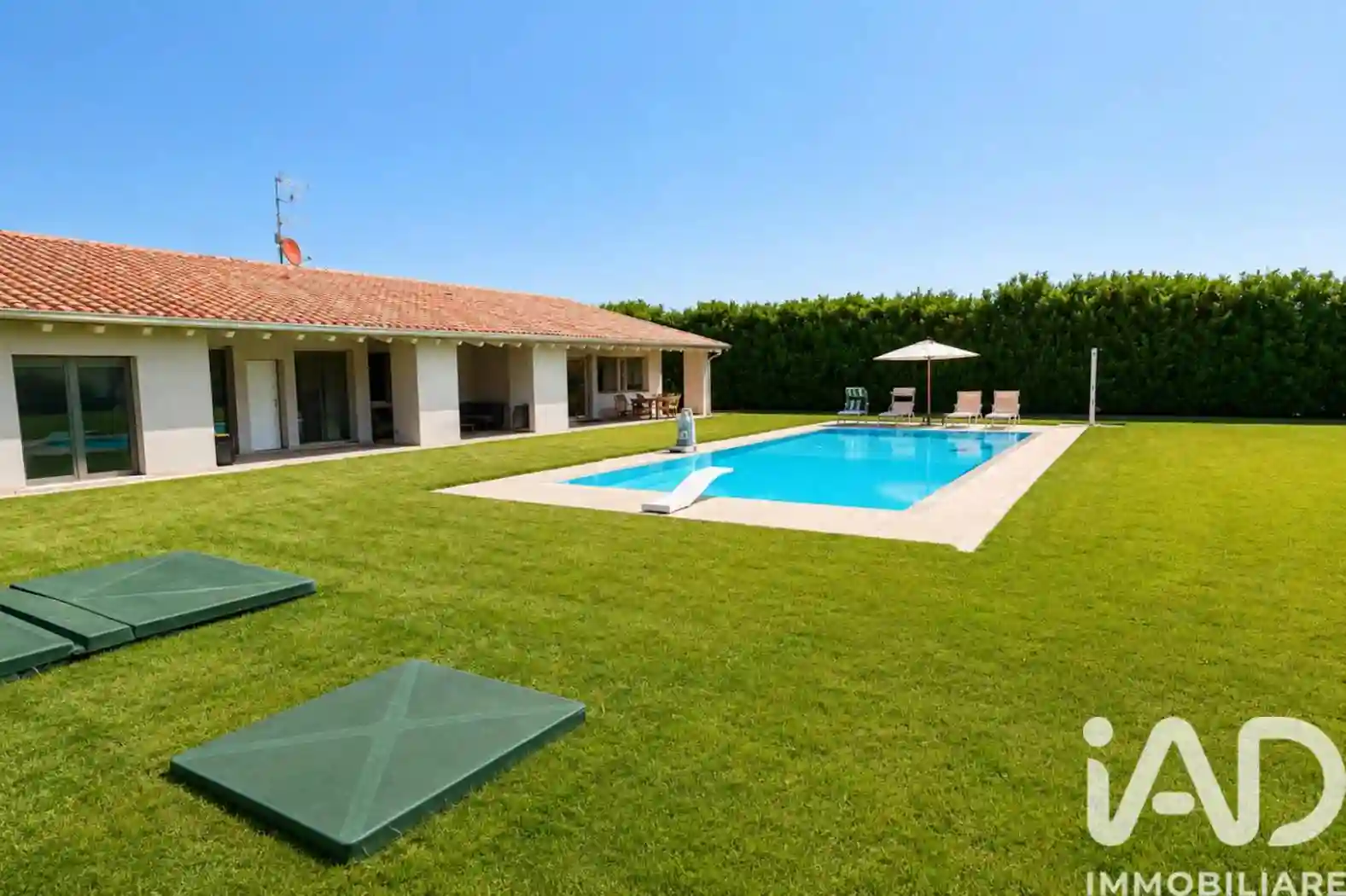 Villa - foto 2