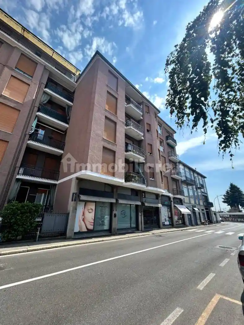 Appartamento in affitto a Seregno