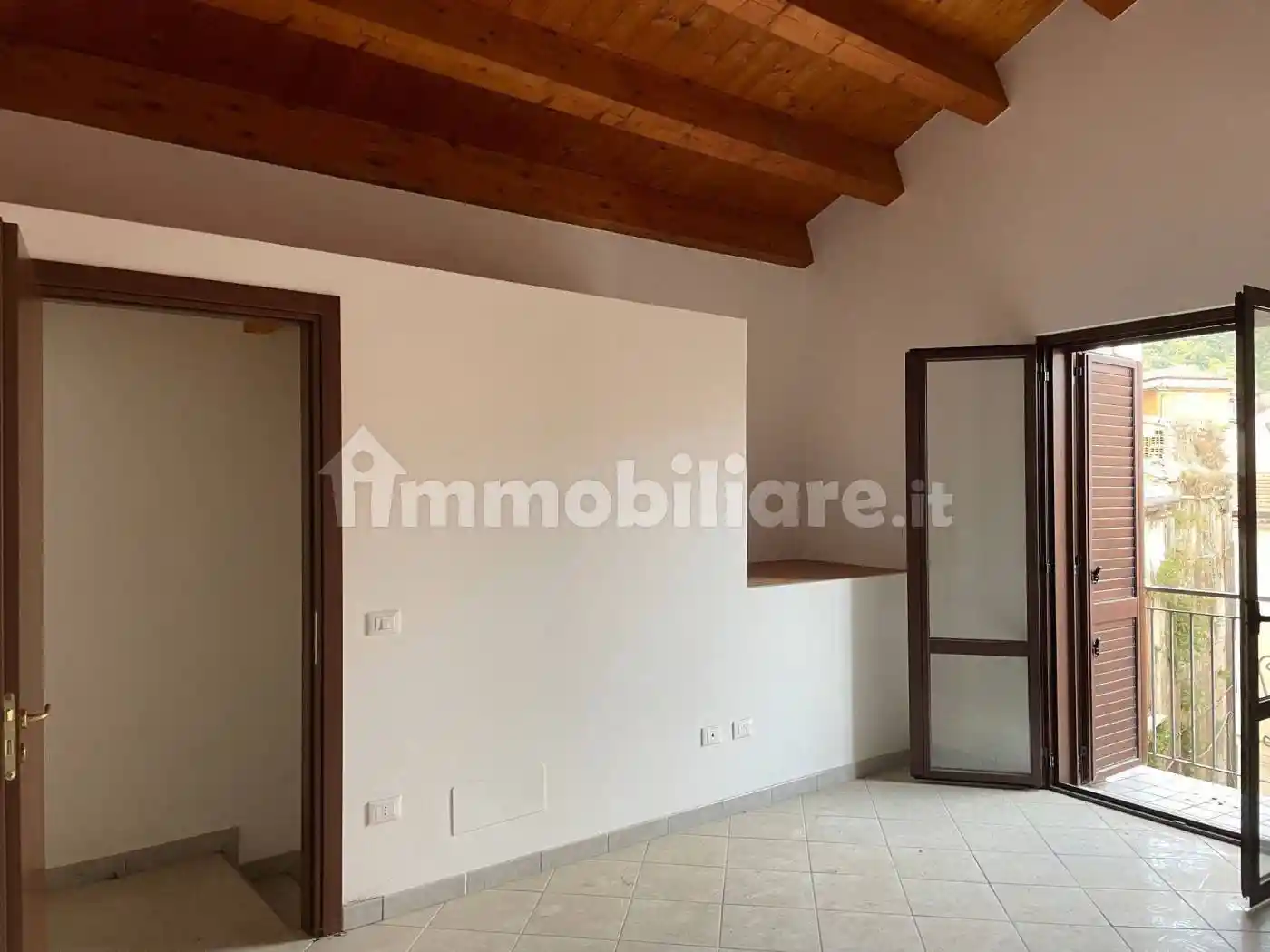 Casa indipendente in vendita a Torraca