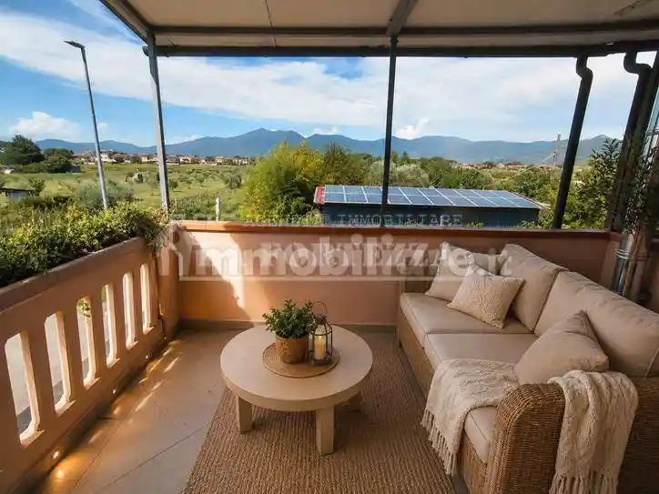 Casa indipendente in vendita a Cascina