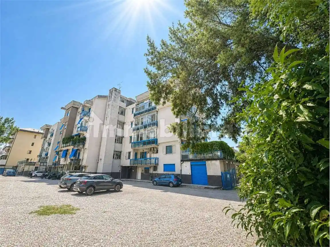 Appartamento in vendita a Salerno