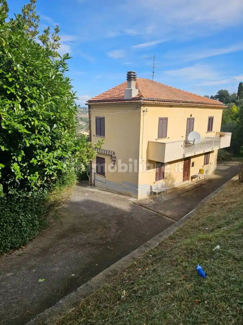 Villa in vendita a Bucchianico