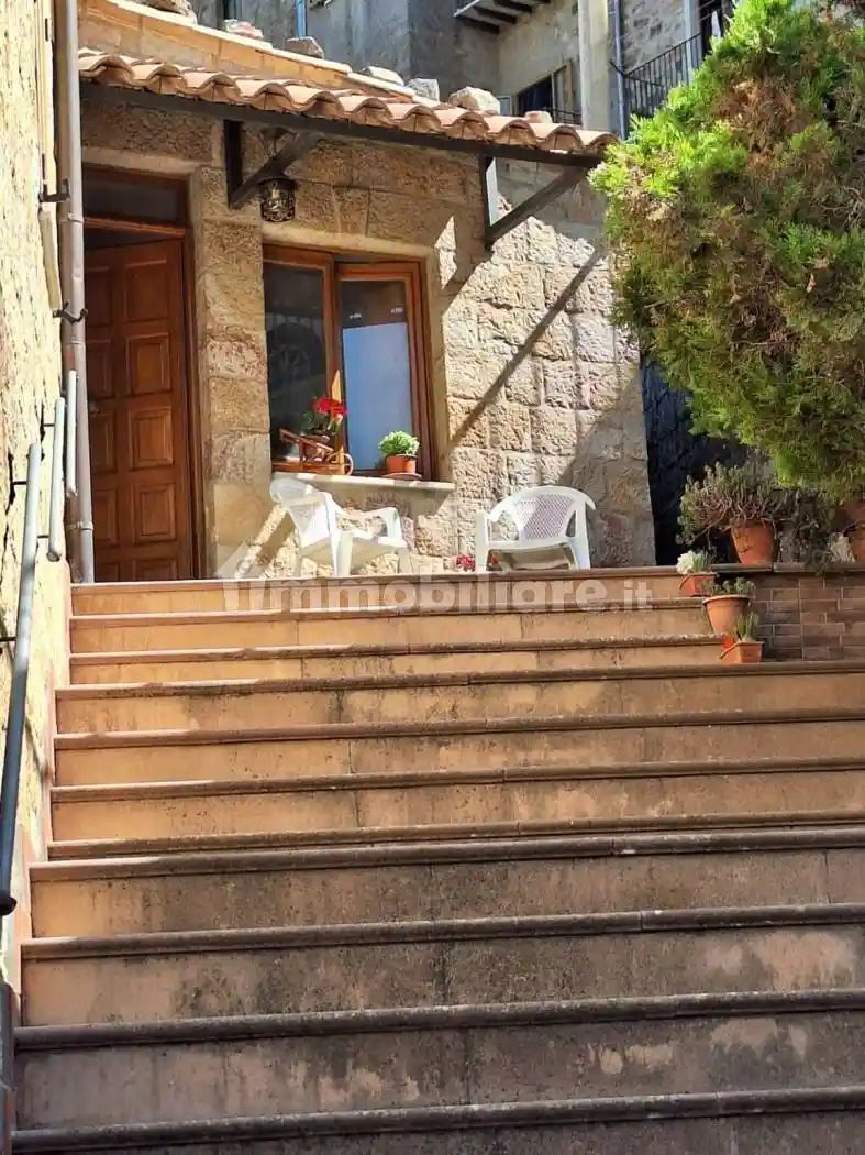 Appartamento in vendita a Geraci Siculo