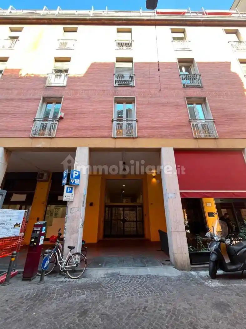 Appartamento in vendita a Bologna
