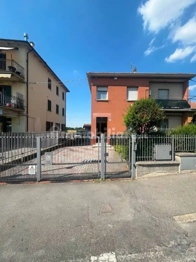 Appartamento in vendita a Zola Predosa