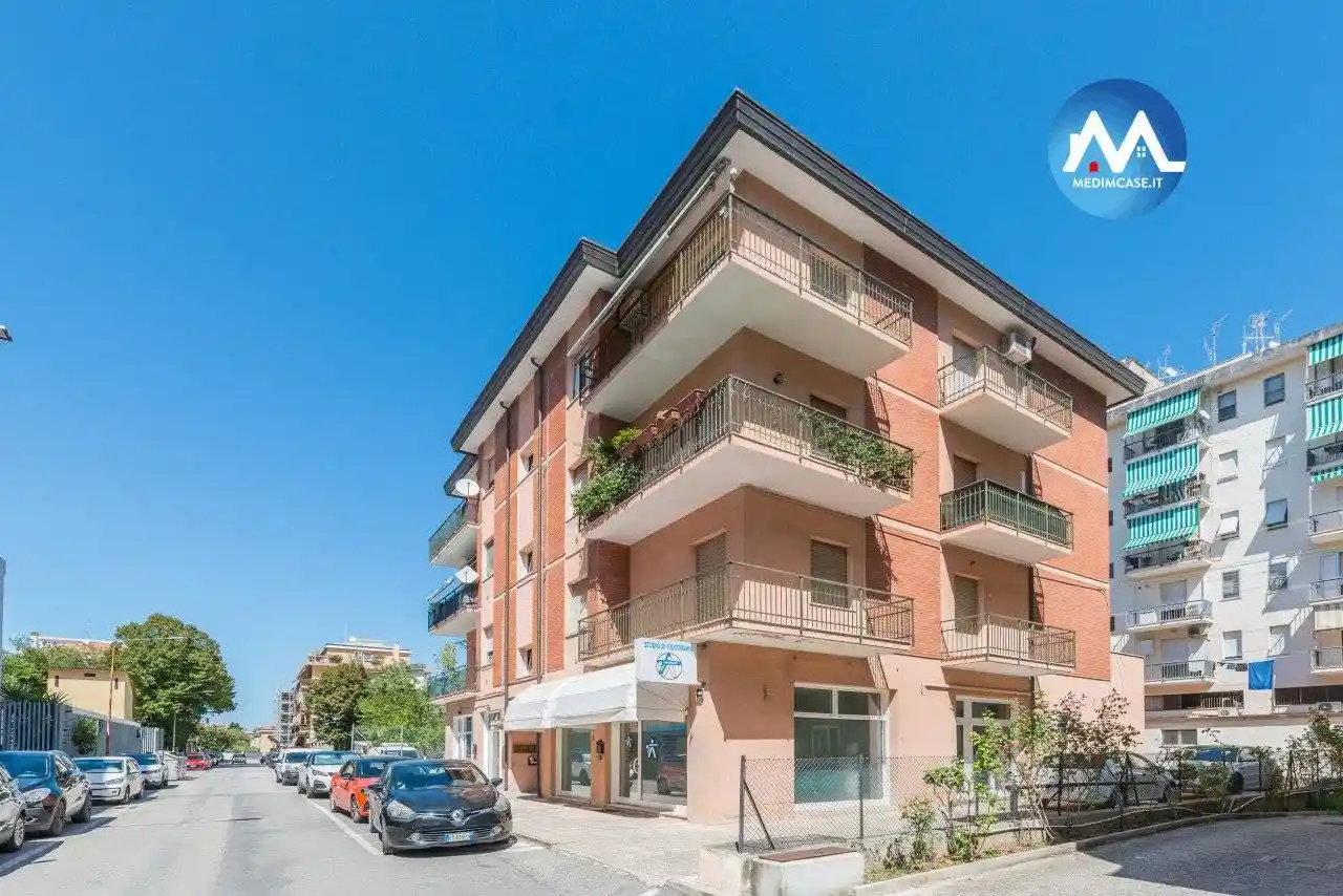Appartamento in vendita a Pesaro