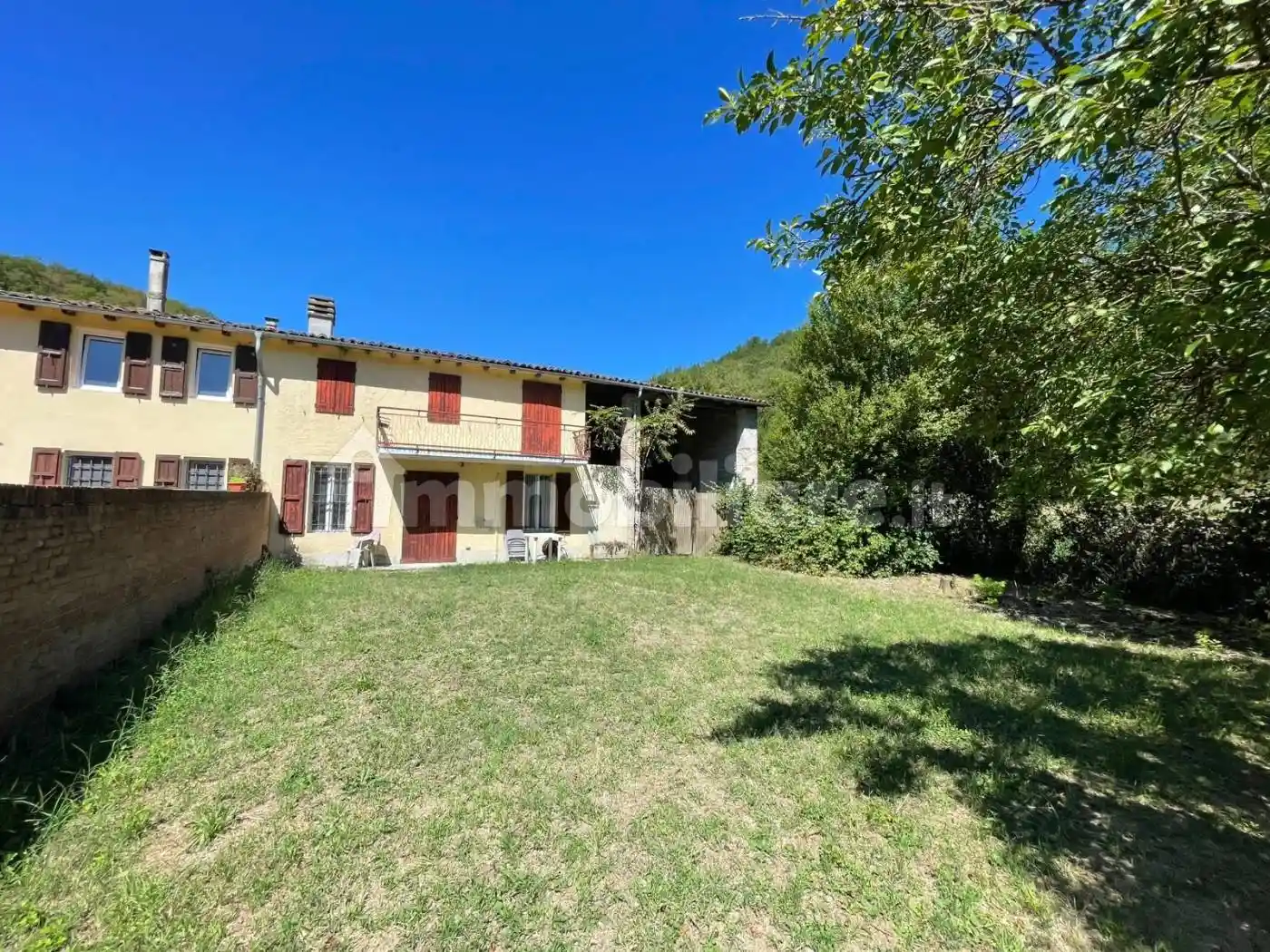Villa in vendita a Lesignano de' Bagni