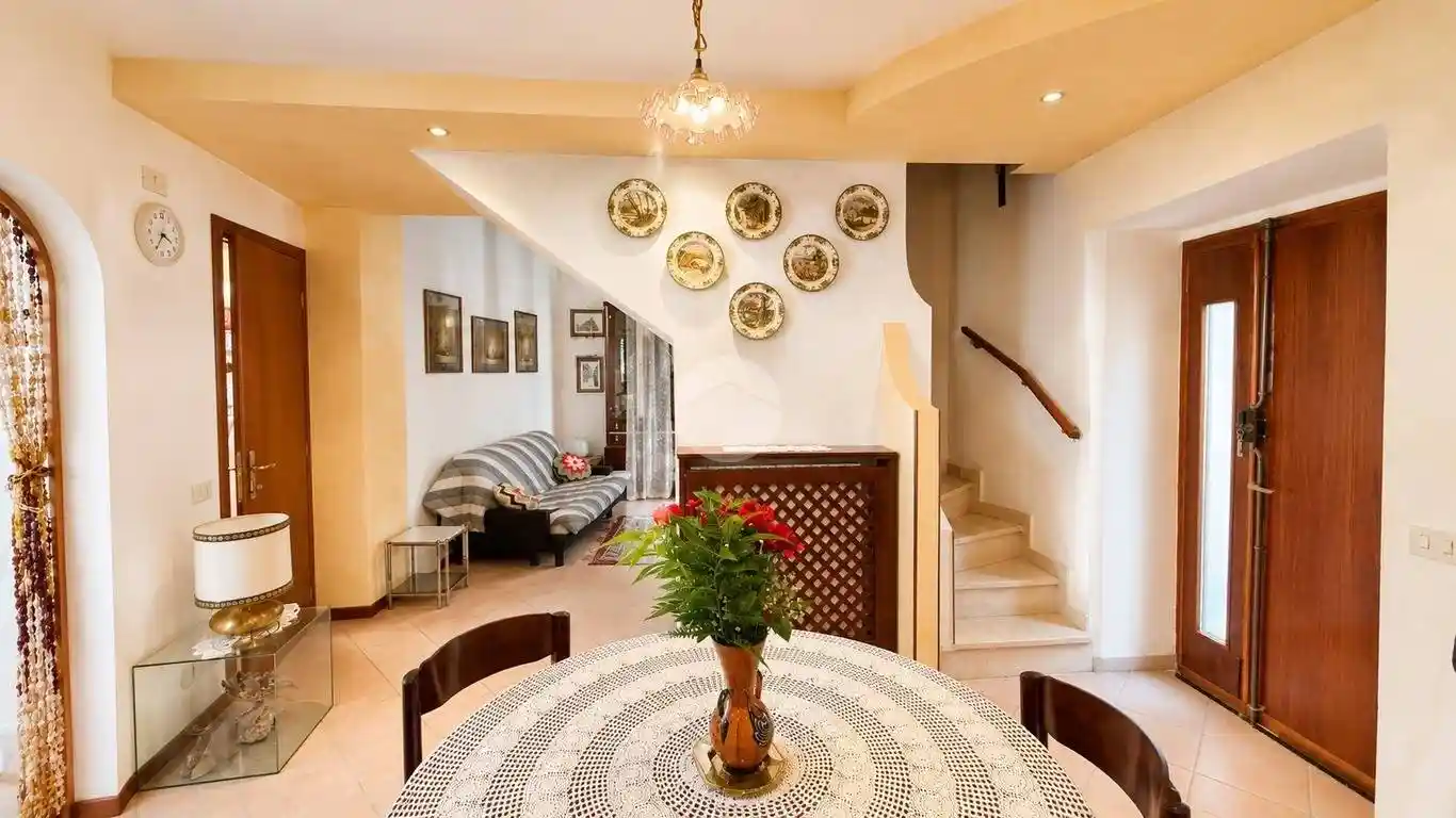 Casa indipendente in vendita a Cerveno