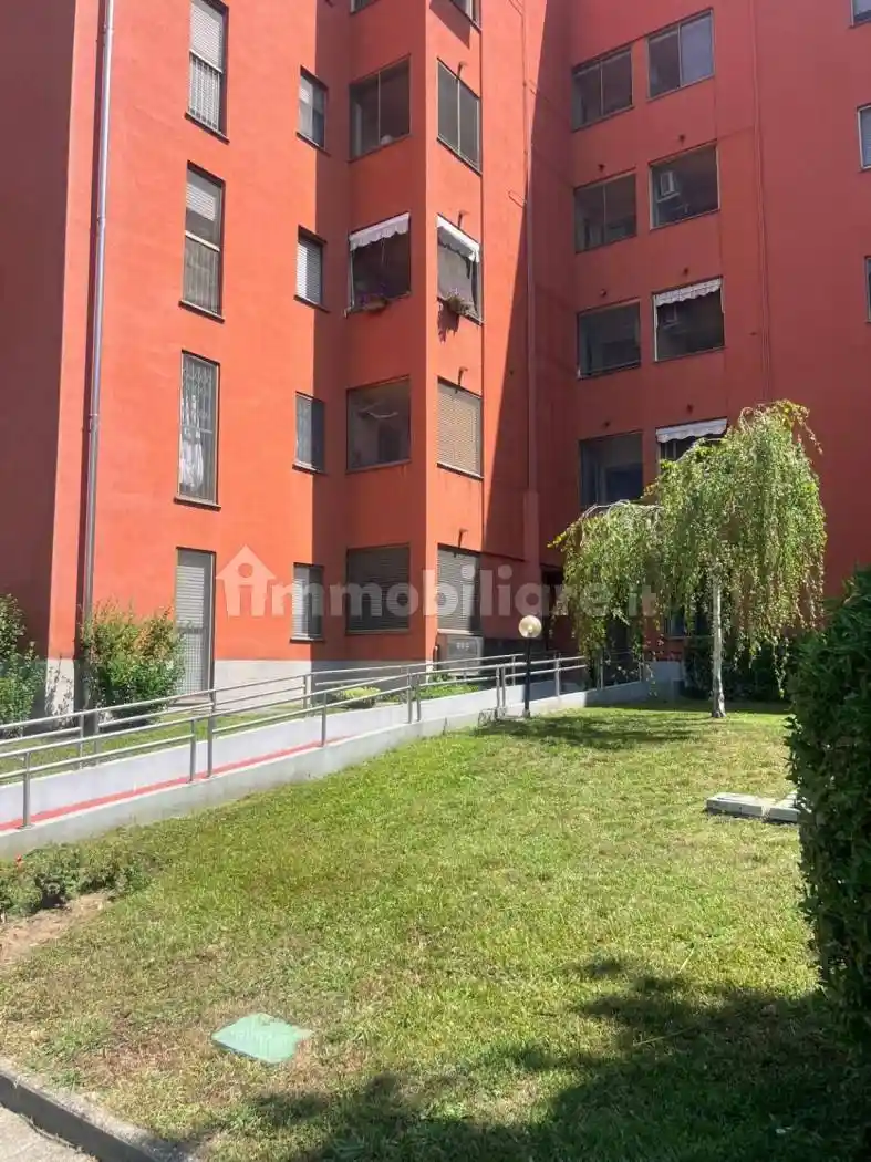 Appartamento in vendita a Cesano Boscone