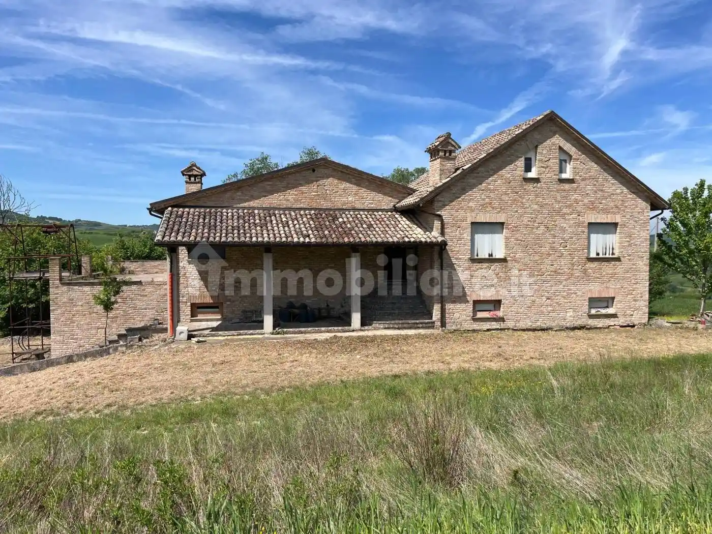 Rustico - Casale in vendita a Urbino