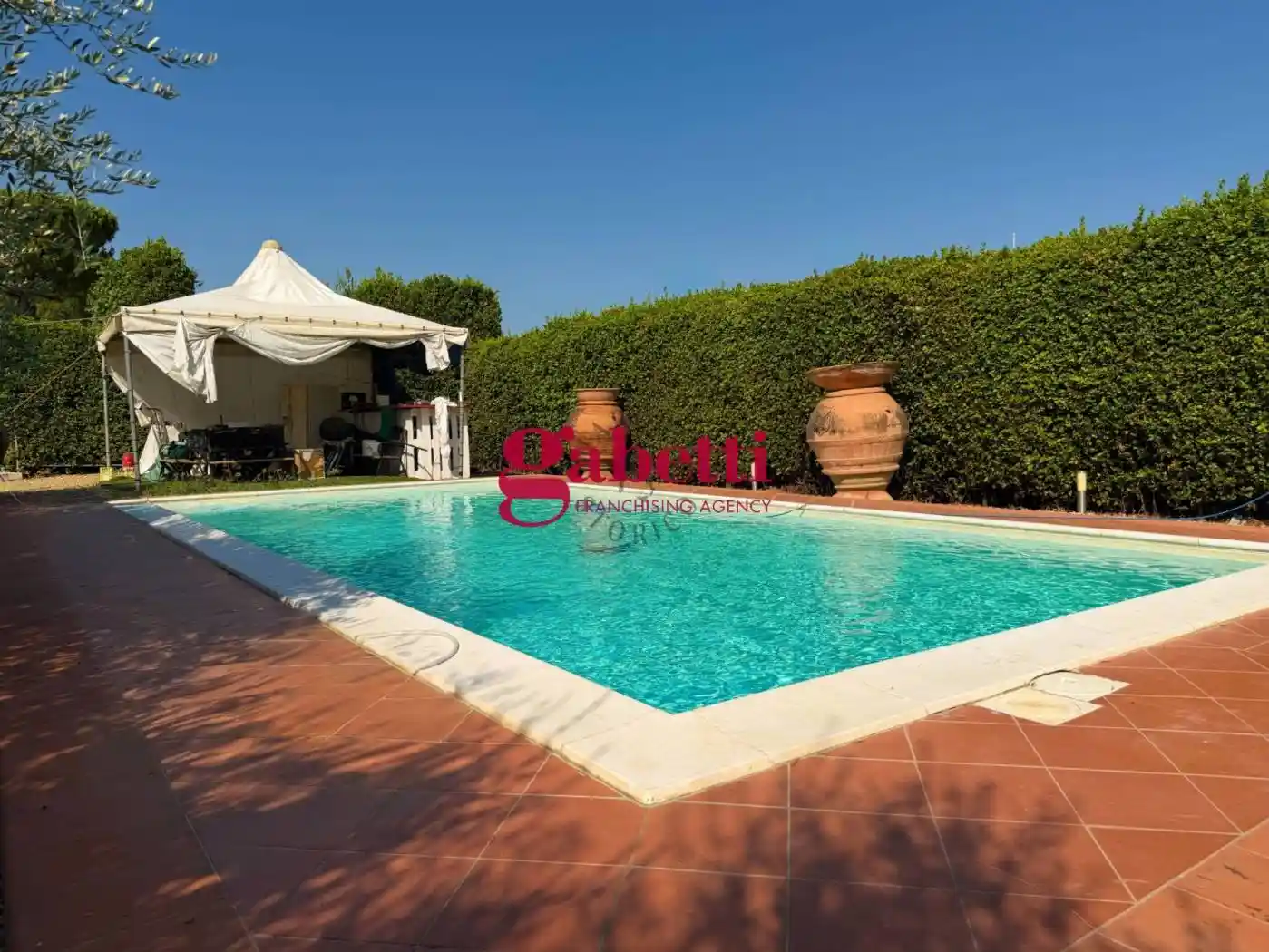 Casa indipendente in vendita a Firenze
