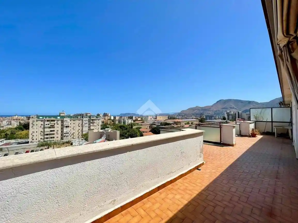 Appartamento in vendita a Palermo