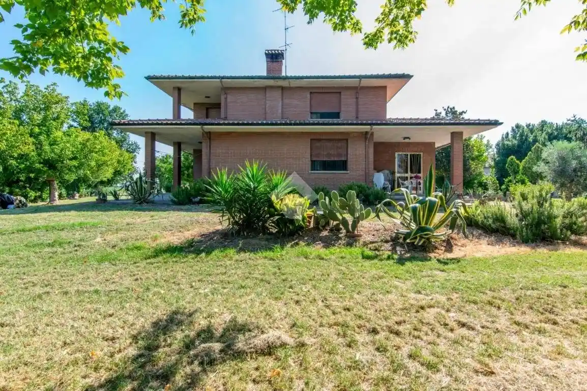 Villa in vendita a Ferrara