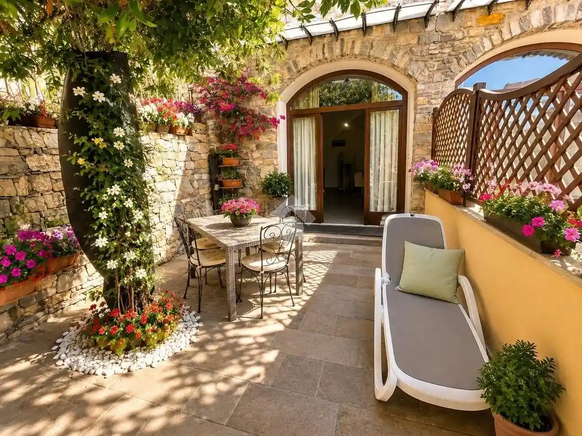 Casa indipendente in vendita a Imperia