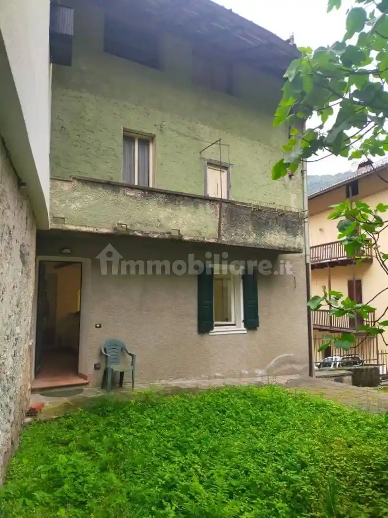 Casa indipendente in vendita a Storo