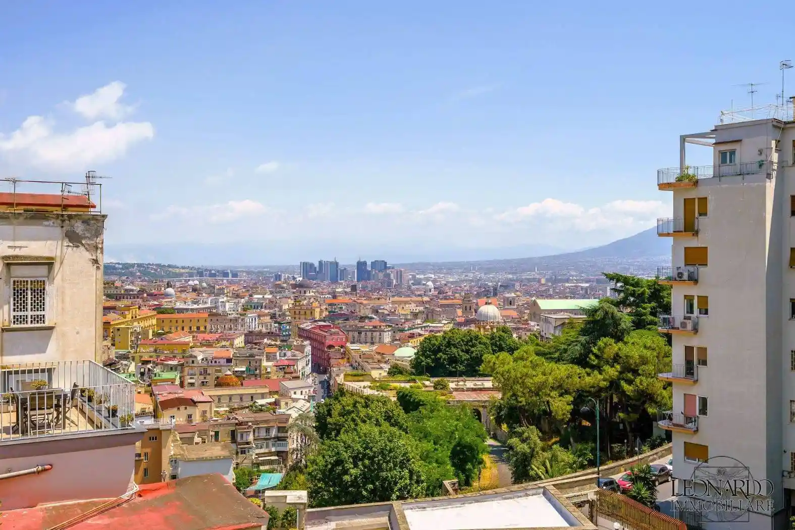 Appartamento in vendita a Napoli