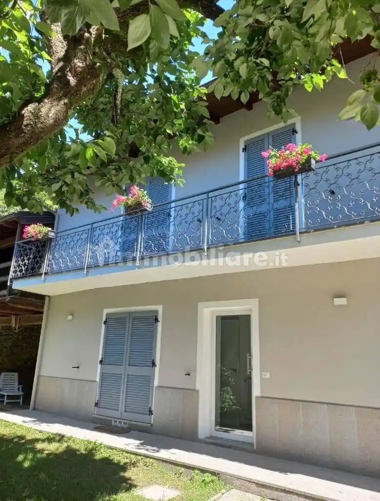 Appartamento in affitto a Invorio